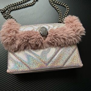 Chic Holographic Fur-Trimmed Shoulder Bag